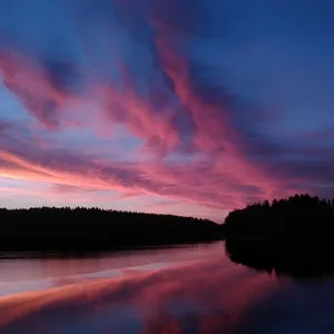 Keurusselkä järven rannalta kuvattuna